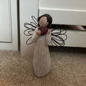 Willow Tree Figurine - Angel of the Heart - 2000